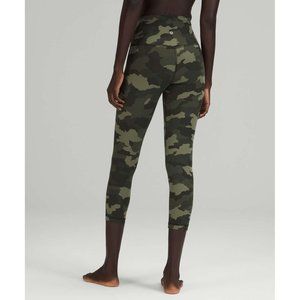 Lululemon Align High-Rise Leggings
Crop 23"